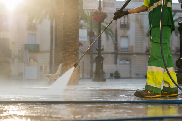 Best Spring Cleaning  in Spring Valley, NY